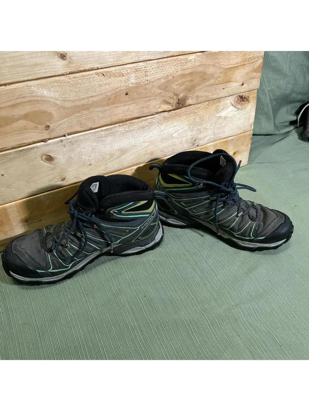 Salomon these ultra